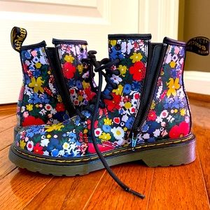 Floral Dr. Martens